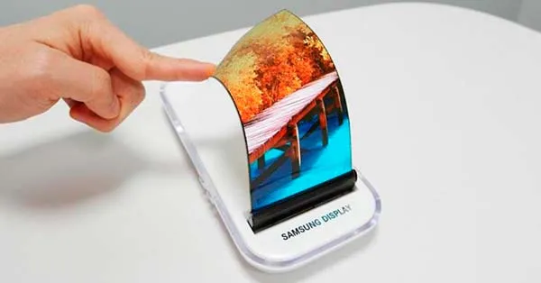 pantalla OLED flexible e irrompible de Samsung