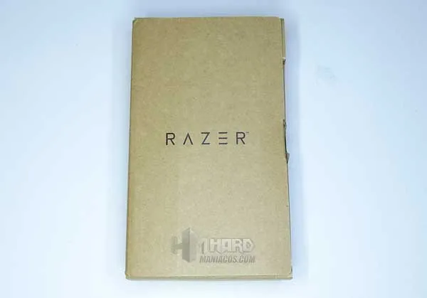 caja carton recilcado interior de Razer DeathAdder V2 Pro