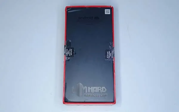 parte inferior caja OnePlus 10 Pro