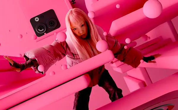 anuncio del Barbie Flip Phone